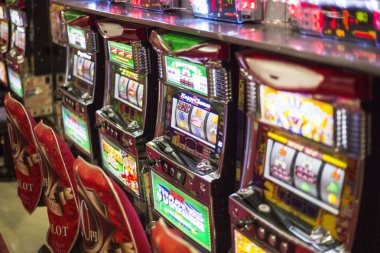 fufufafa slot Lightning Dice betting interface showing prediction options and odds